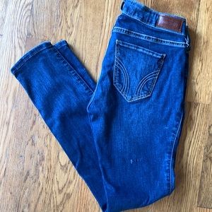 3/$30 Hollister Low Rise Super Skinny stretch Jeans 5S
